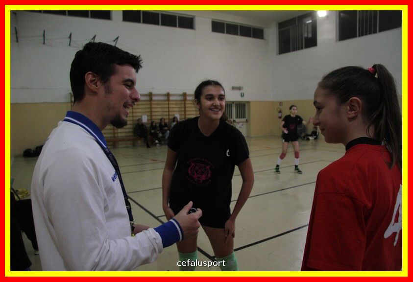 181121 volley 005_tn.JPG